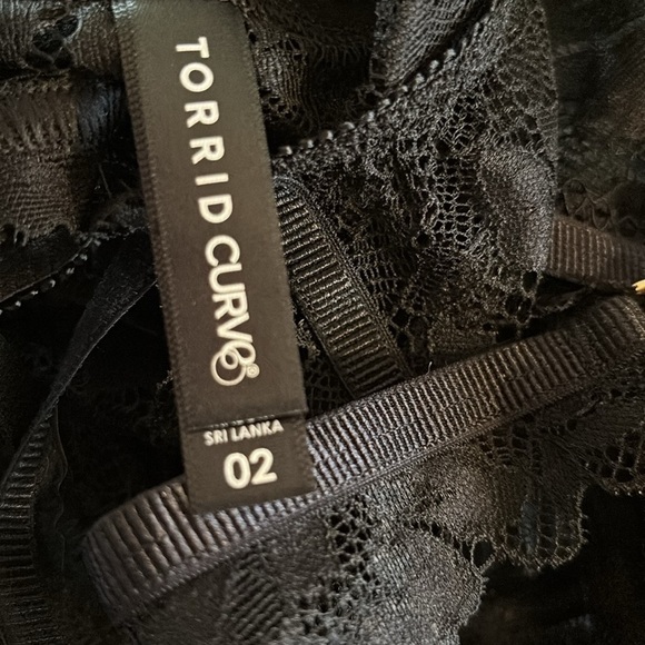 Torrid Curve Black Chantilly Lace Strappy Halter Bodysuit Lingerie 2X Coquette - Picture 9 of 9